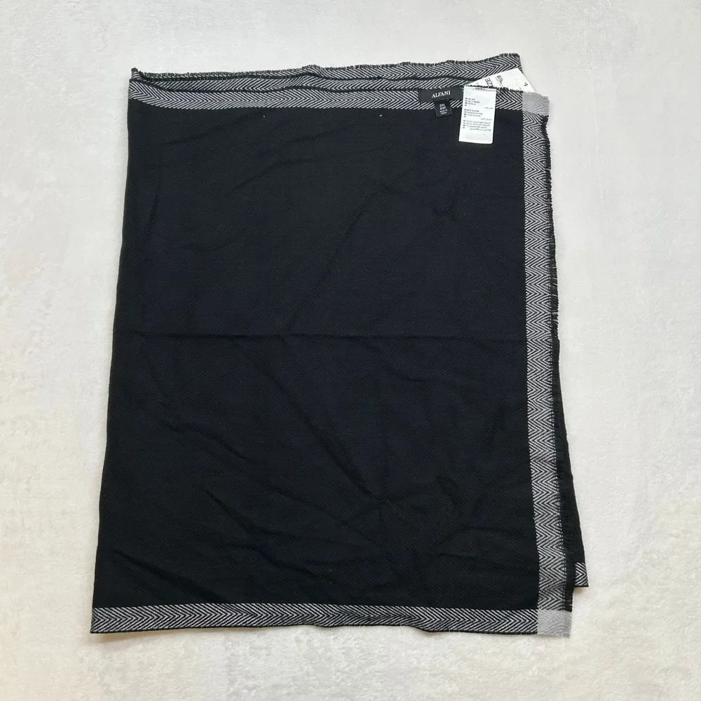 Alfani Black Herringbone Scarf Mens One Size Gray Trim Border Elegant Winter $50